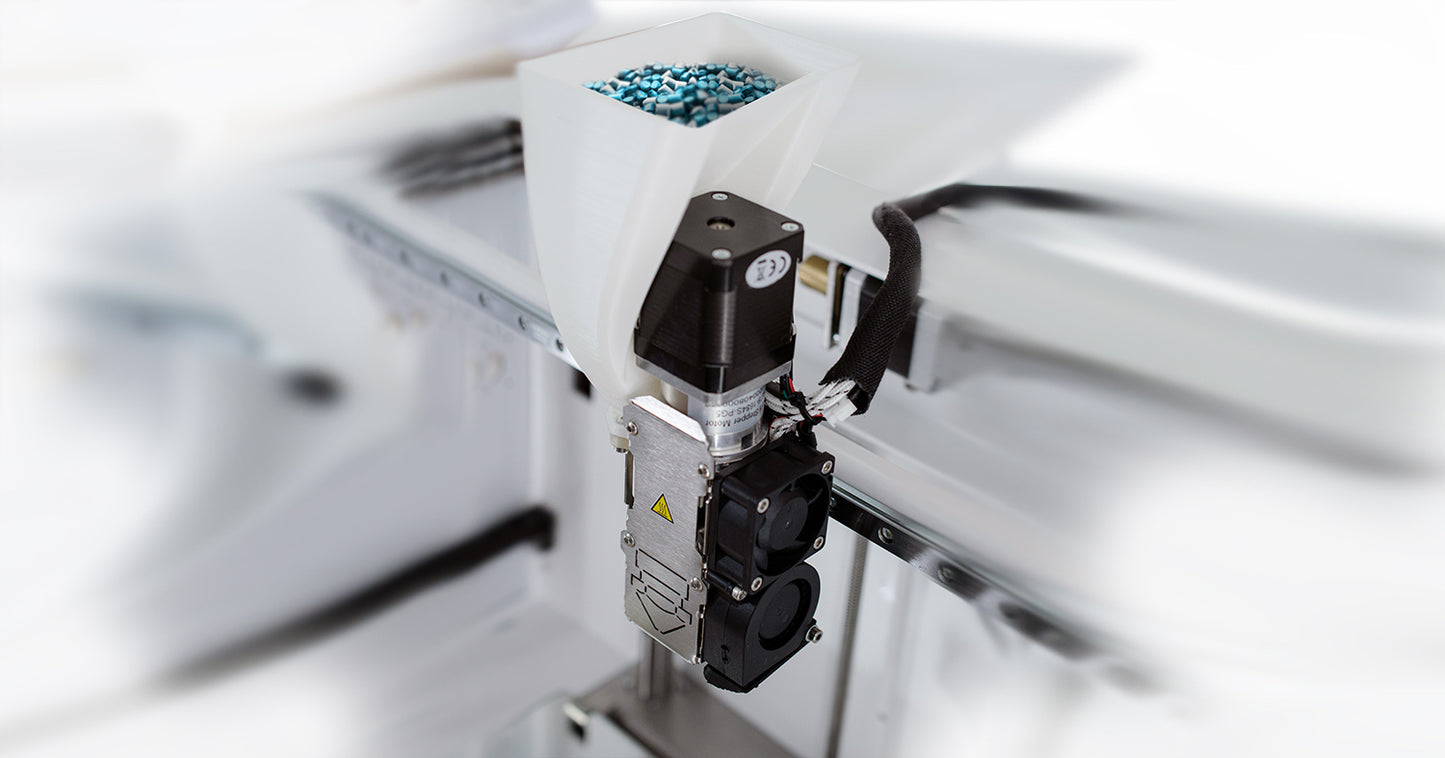 Tumaker NXPRO Pellets 3D Printer - Used - Like New Condition